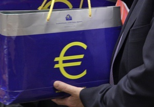 Евро при пособничестве доллара толкает гривну к межбанковским минимумам