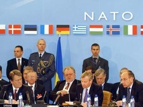 Украина может вступить в НАТО без ПДЧ - послы Польши, Чехии и Венгрии