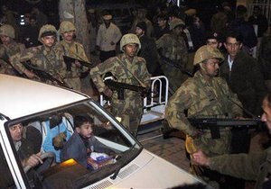 Взрыв унес жизни десяти пакистанцев