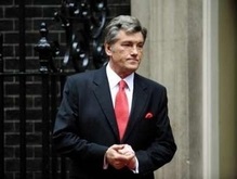 Ющенко открыл в Лондоне выставку, посвященную Голодомору
