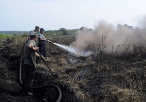 Госкомлесхоз: В степях Украины бушуют пожары. Огонь перебрасывается на жилые дома