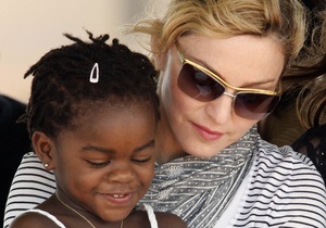 Мадонна не разрешила предполагаемому отцу ее приемной дочери встретится с девочкой