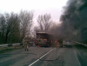 В Донецкой области загорелся автобус: семеро погибших