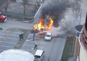 В Киеве сгорела машина