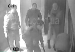 В ночном клубе Львова шесть милиционеров избили двоих посетителей