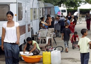 Франция намерена выслать в Болгарию и Румынию несколько сотен цыган-нелегалов