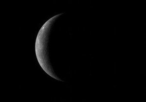 Межпланетный зонд Мессенджер впервые в истории вышел на орбиту Меркурия
