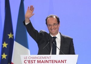 Олланд обещает французам вывести Европу на путь развития