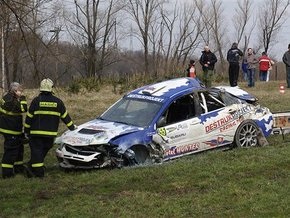 Гоночный автомобиль врезался в толпу зрителей в Чехии