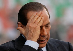 Суд запретил Берлускони пропускать судебные заседания, ссылаясь на занятость