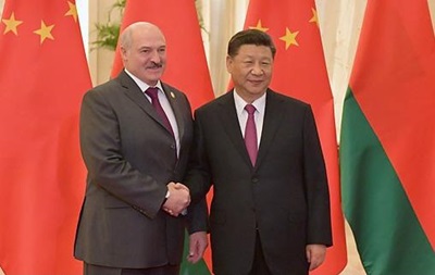 Першим Лукашенка з перемогою привітав Сі Цзіньпін