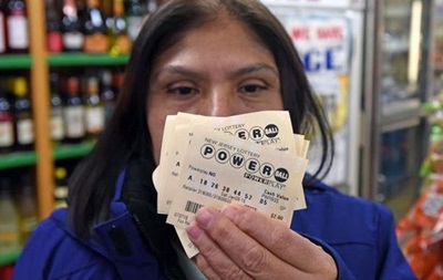 Powerball США разыграет $169 миллионов в эту среду, украинцы могут официально участвовать в лотерее