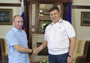 Янукович изменил прическу