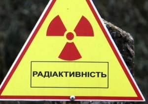 В Киеве зафиксировали повышенный уровень радиации в одном из мусоровозов