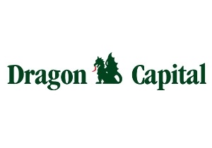 Dragon Capital —   Лучший брокер 2010  по итогам конкурса  Лучший частный инвестор 2010 , а клиенты – в тройке лидеров по доходу