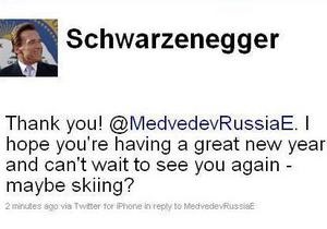 Шварценеггер пригласил Медведева покататься на лыжах