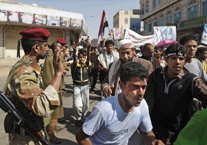 Салех прибыл в Эр-Рияд для подписания плана урегулирования кризиса. В Йемене происходят вооруженные столкновения