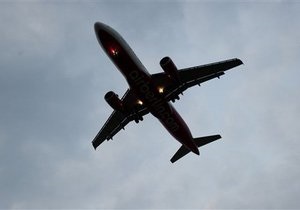 На борту самолета, летевшего из Москвы в Душанбе, родился ребенок