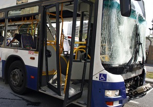 Фотогалерея: Теракт на фоне войны. Взрыв автобуса в Тель-Авиве