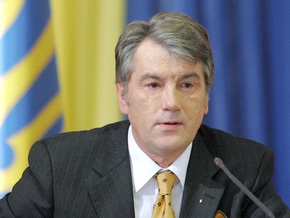 Ющенко отправляется на два дня в Баку
