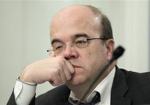 Автор закона Магнитского предложил внести в список 280 российских чиновников