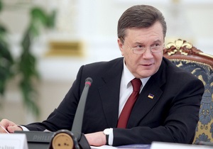 Янукович заявил, что власти ликвидировали 12 тыс. предприятий, которые предоставляли админуслуги