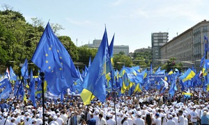 митинги в Киеве - Партия регионов - В Киеве завершился антифашистский марш: участники приняли резолюцию