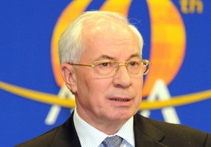 Азаров предлагает провести антикоррупционные проверки в Партии регионов