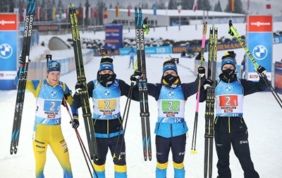 Біатлон: Швеція виграла естафету в Хохфільцені, Україна поза топ-10