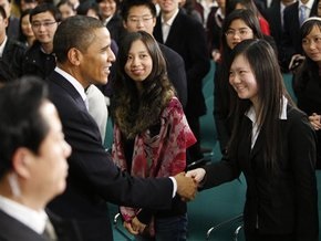 Обама рассказал китайским студентам об основах демократии и правах человека