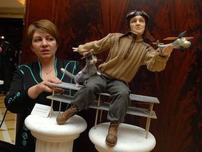 Фотогалерея: В Киеве политиков пустили с молотка