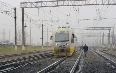 У Києві зійшов з рейок експрес-потяг