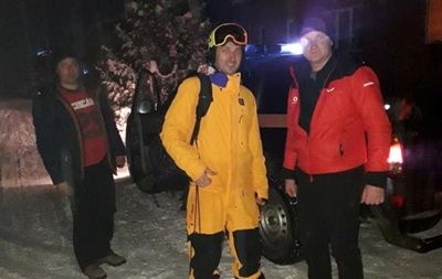 Спасатели нашли пропавшего в Карпатах лыжника