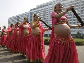 Фотогалерея: Фестиваль беременных. Праздник животов