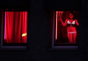 Голландские инженеры хотят заменить проституток роботами