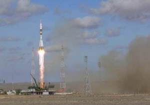 Россия запустила в космос два военных спутника