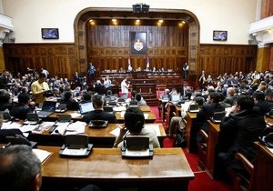 Сербский парламент извинился за расстрел мусульман в Сребренице