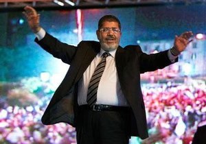 Завтра пройдет инаугурация избранного президента Египта Мухаммеда Мурси