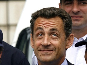 СМИ: Саркози скоро станет дедушкой