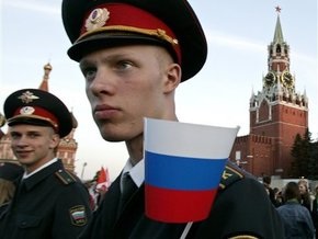 В России одобрили закон о неофициальном использовании государственного флага