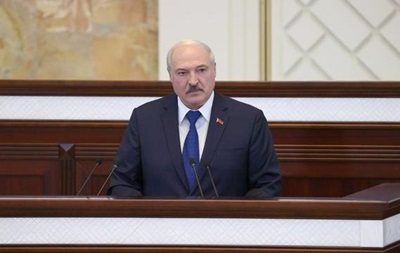 Лукашенко заявив, що Україна відмовилася приймати  літак з бомбою 
