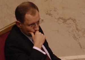 Рада не поддержала запрос Яценюка к Президенту относительно выборов Рады
