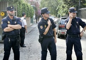 В Министерстве транспорта Косово прошли обыски: большинство служащих задержаны
