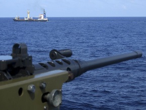 Сомалийские пираты захватили немецкий танкер