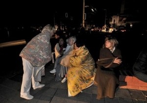 Жители Николаева и Львова, напуганные слухами о землетрясении, провели ночь на улице