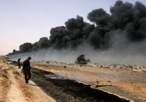 На юге Ирака из-за теракта прекращена добыча нефти на крупнейшем месторождении углеводородов
