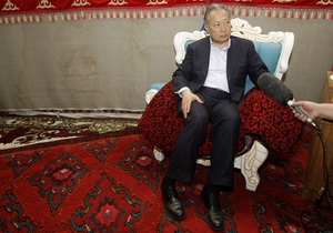 Россия уже не считает Бакиева президентом Кыргызстана