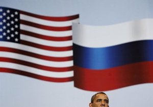 Опрос: Отношение россиян к США постепенно улучшается