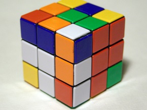Британец собирал кубик Рубика 26 лет