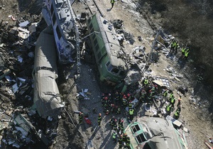Фотогалерея: Лоб в лоб. Железнодорожная катастрофа на юге Польши